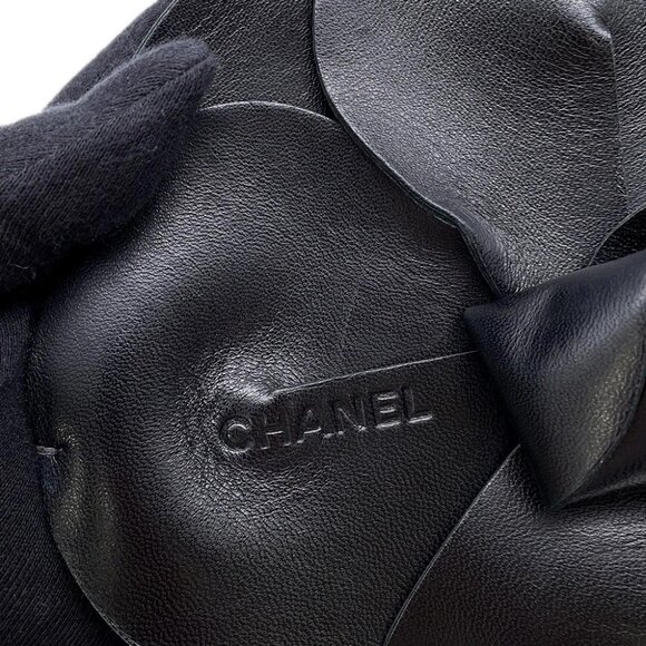 CHANEL Camellia ChainPochette Satin/Leather Black - Picture 12 of 15